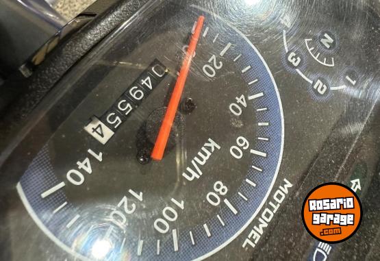 Motos - Motomel Dlx 2025 Nafta 5000Km - En Venta