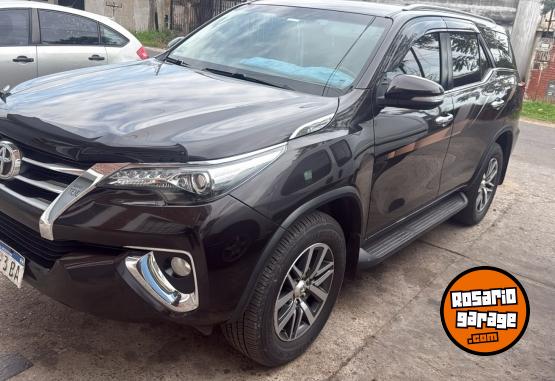 Camionetas - Toyota sw4 2016 Diesel 122000Km - En Venta