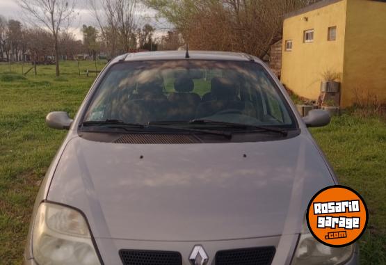 Autos - Renault Confort 2010 Nafta 267000Km - En Venta