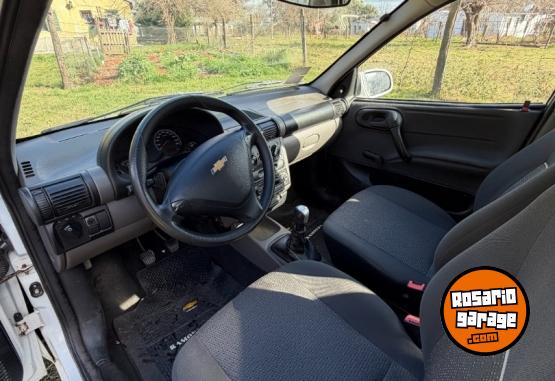 Autos - Chevrolet CORSA CLASSIC 4 P LS ABS 2014 Nafta 141000Km - En Venta