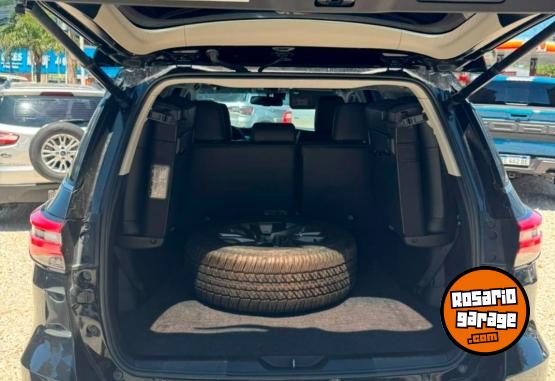 Camionetas - Toyota SW4 SRX 2022 Diesel 95000Km - En Venta