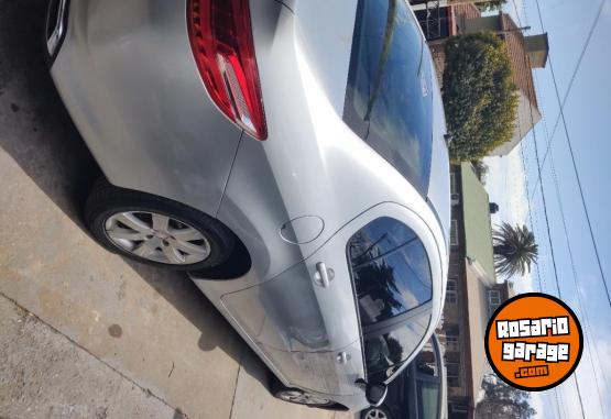 Autos - Peugeot 408 2016 Diesel 154034Km - En Venta