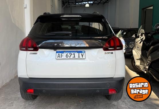 Autos - Peugeot 2008 Sport 2022 Nafta 74000Km - En Venta
