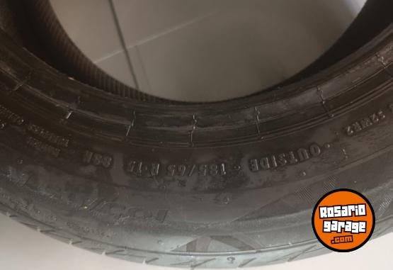 Accesorios para Autos - Cubiertas Continental 185/65R15 - En Venta