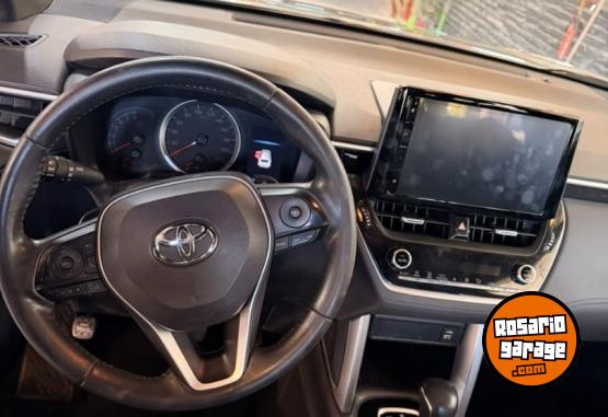 Autos - Toyota corola cross xei 2023 Nafta 34500Km - En Venta