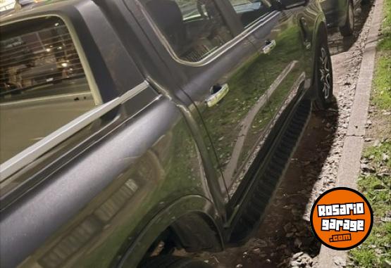 Camionetas - Ford ranger v6 limited 2024 Diesel 41000Km - En Venta