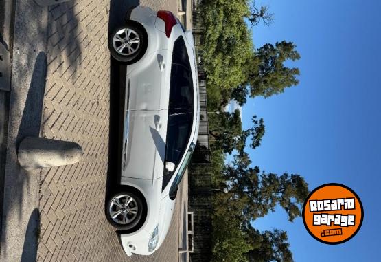 Autos - Ford Focus S 1.6 2014 Nafta 137000Km - En Venta