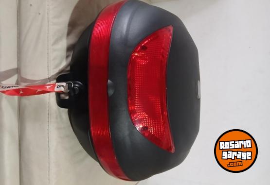 Accesorios para Motos - Baul Moto 1 casco - En Venta