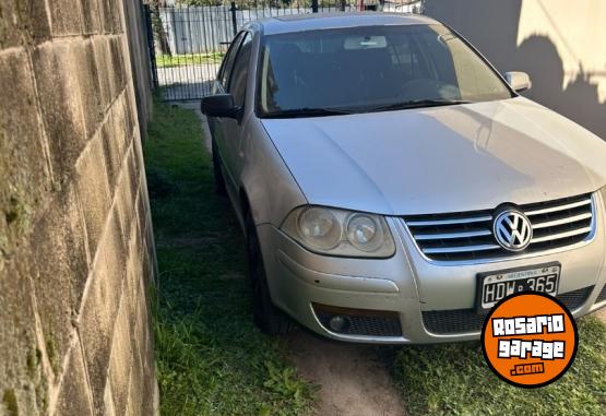 Autos - Volkswagen Bora 2.0 2008 Nafta 248000Km - En Venta