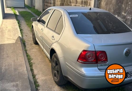 Autos - Volkswagen Bora 2.0 2008 Nafta 248000Km - En Venta