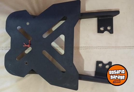 Accesorios para Motos - Parrilla Ira Dominar 400 - En Venta
