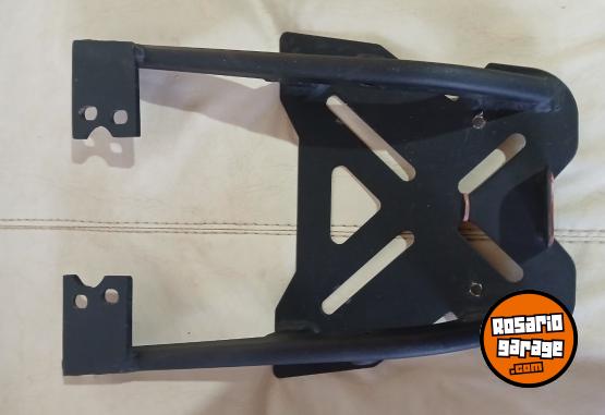 Accesorios para Motos - Parrilla Ira Dominar 400 - En Venta