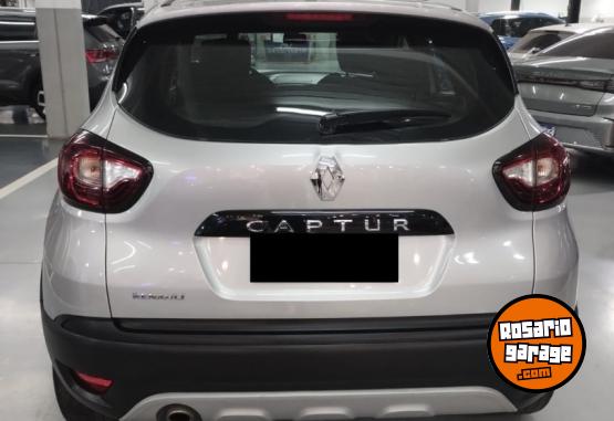 Autos - Renault CAPTUR ZEN 2.0 2019 Nafta 77000Km - En Venta