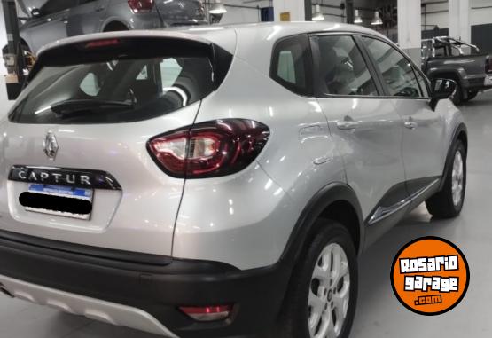 Autos - Renault CAPTUR ZEN 2.0 2019 Nafta 77000Km - En Venta