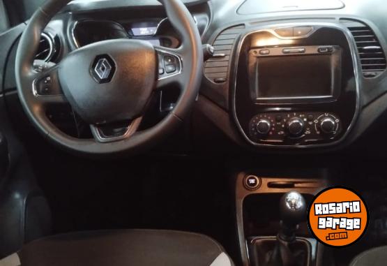 Autos - Renault CAPTUR ZEN 2.0 2019 Nafta 77000Km - En Venta
