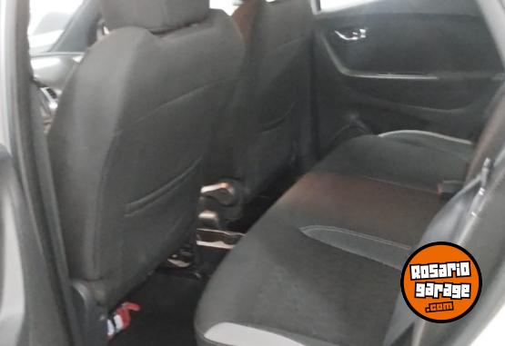 Autos - Renault CAPTUR ZEN 2.0 2019 Nafta 77000Km - En Venta