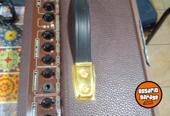 Instrumentos Musicales - Combo...Amplificador+ Microfono Shure - En Venta