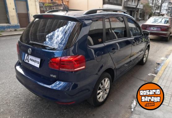 Autos - Volkswagen Suran - spin, aircross 2015 Nafta 110000Km - En Venta