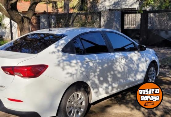 Autos - Chevrolet Onix plus lt 2021 Nafta 79000Km - En Venta