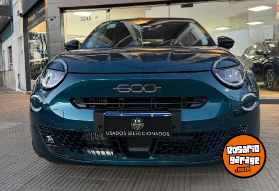 Autos - Fiat 600 HYBRID 1.2 EDCT 2026 Nafta 4000Km - En Venta