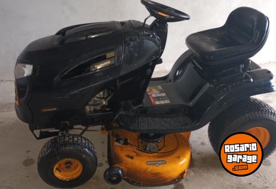 Herramientas - Vendo tractor cortacésped poulan pro - En Venta