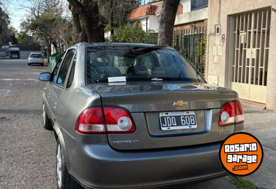 Autos - Chevrolet Classic full 2010 Nafta 200000Km - En Venta