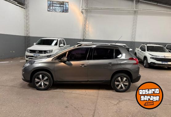 Autos - Peugeot 2008 Feline 1.6 2017 Nafta 100000Km - En Venta