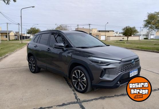 Autos - Toyota Corolla Cross Xei H�brida 2025 Electrico / Hibrido 13700Km - En Venta