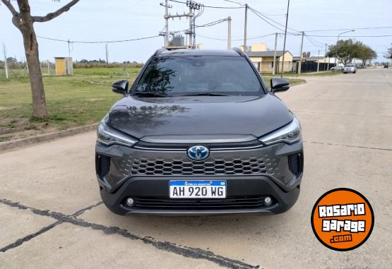 Autos - Toyota Corolla Cross Xei H�brida 2025 Electrico / Hibrido 13700Km - En Venta
