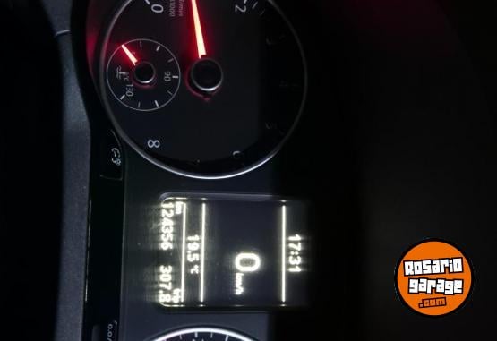 Autos - Volkswagen Fox 2014 Nafta 124350Km - En Venta