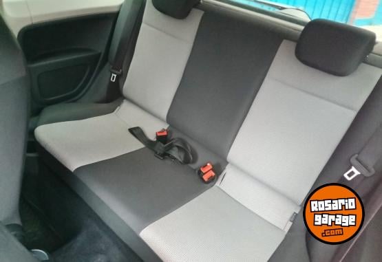 Autos - Volkswagen UP 1.0 TAKE AA 2015 Nafta 122000Km - En Venta