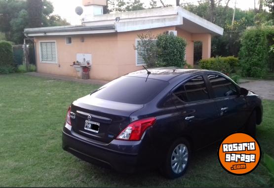 Autos - Nissan Versa / V. Sense 1.6 PD 2015 Nafta 126500Km - En Venta