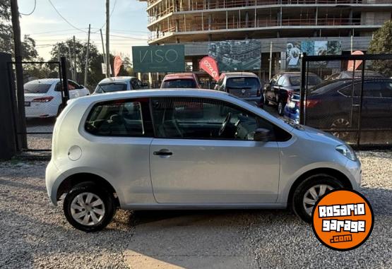 Autos - Volkswagen UP 1.0 TAKE 2015 Nafta 105000Km - En Venta