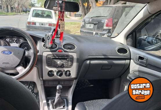 Autos - Ford Focus 2010 Nafta 270000Km - En Venta