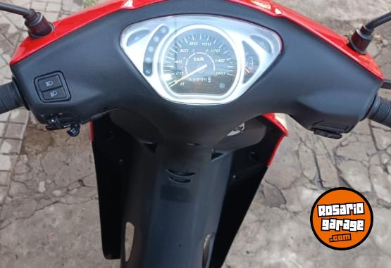 Motos - Mondial Ld max 2023 Nafta 12000Km - En Venta