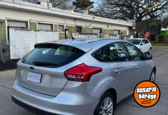 Autos - Ford Focus 1.6 S MT 2016 Nafta 132000Km - En Venta