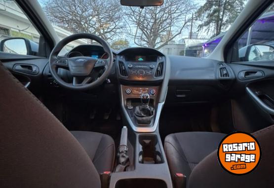 Autos - Ford Focus 1.6 S MT 2016 Nafta 132000Km - En Venta