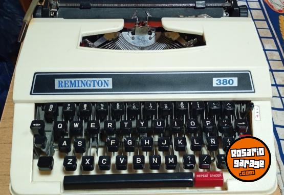 Hogar - Vendo m�quina de escribir. Escucho oferta - En Venta