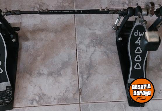 Instrumentos Musicales - Doble pedal DW 4000 - En Venta
