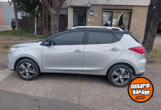 Autos - JAC JAC S2 INTELLIGENT 2022 Nafta 83000Km - En Venta