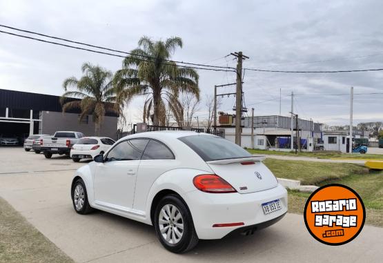 Autos - Volkswagen New Beetle 1.4T AT 2017 Nafta 66000Km - En Venta