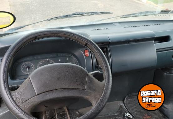 Utilitarios - Renault Trafic 1998 Diesel 11111Km - En Venta