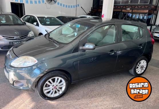 Autos - Fiat Palio essence 1.6 2014 Nafta 141000Km - En Venta