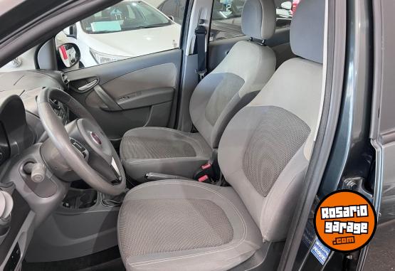 Autos - Fiat Palio essence 1.6 2014 Nafta 141000Km - En Venta
