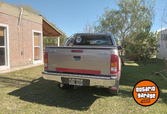 Camionetas - Toyota HILUX SR 4X2 2007 Diesel 130000Km - En Venta