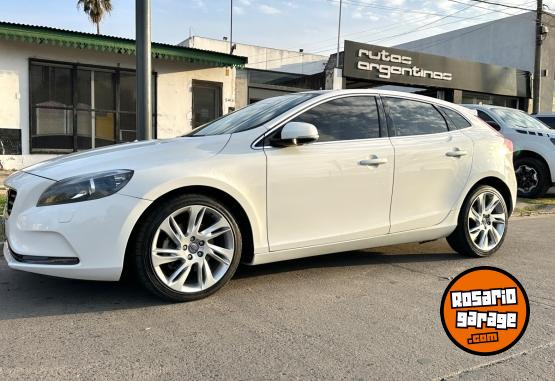 Autos - Volvo V40 T4 Luxury 2013 Nafta 85000Km - En Venta