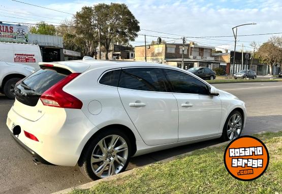 Autos - Volvo V40 T4 Luxury 2013 Nafta 85000Km - En Venta