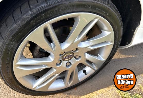 Autos - Volvo V40 T4 Luxury 2013 Nafta 85000Km - En Venta