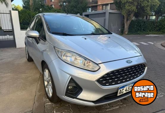Autos - Ford Fiesta 2017 Nafta 130000Km - En Venta