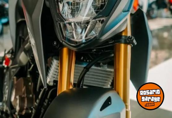 Motos - Honda Cb300 2024 Nafta 1500Km - En Venta